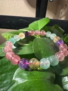 B45 Strawberry Quartz Crystal